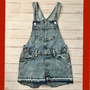 Old Navy Girls Size 8 Denim Overalls Shorts
